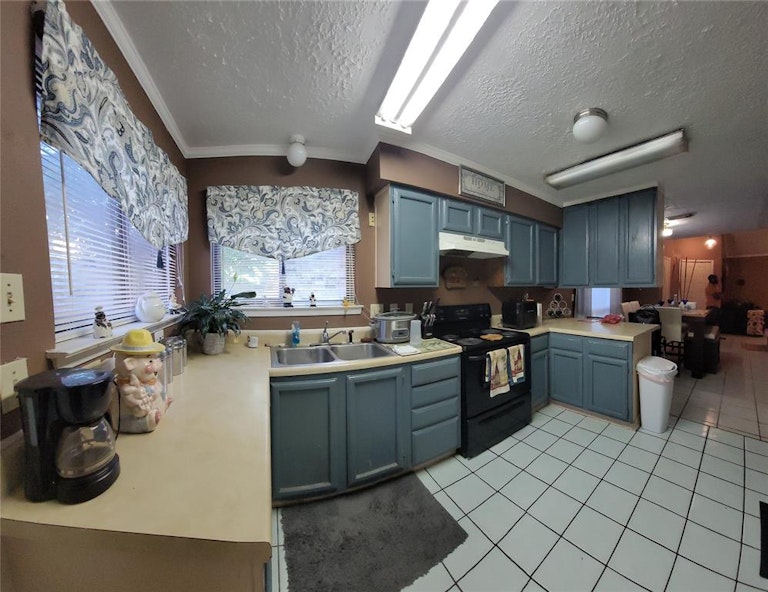 Photo 29 of 38 - 6450 Dellfern Dr, Houston, TX 77035