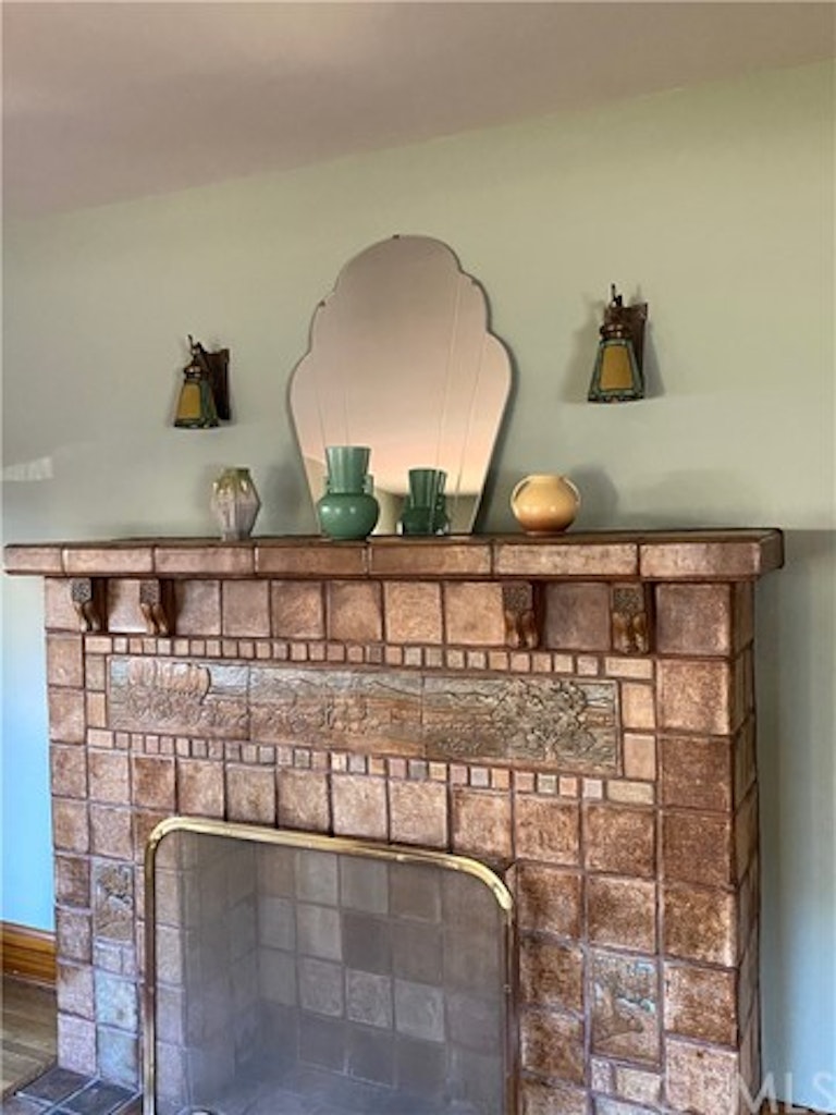 Photo 8 of 42 - 526 E 8th St, Long Beach, CA 90813