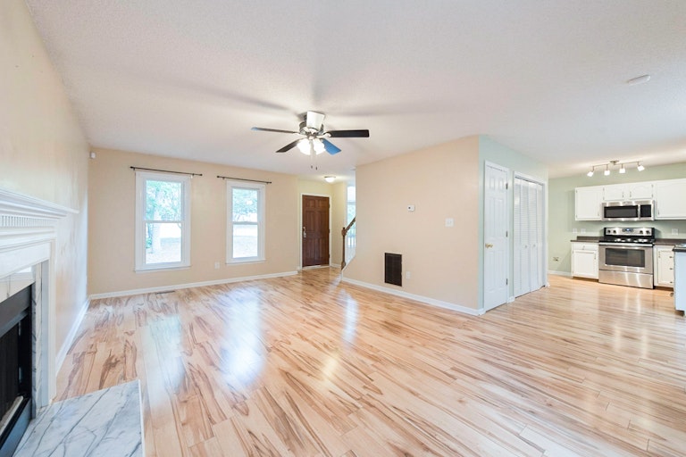 Photo 9 of 21 - 4804 Buttonbush Dr, Durham, NC 27712