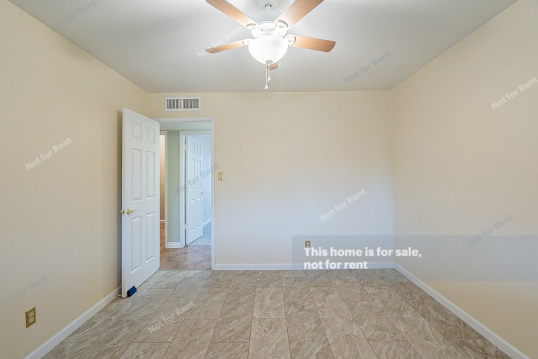 Photo 17 of 22 - 3452 W Sierra Vista Dr, Phoenix, AZ 85017