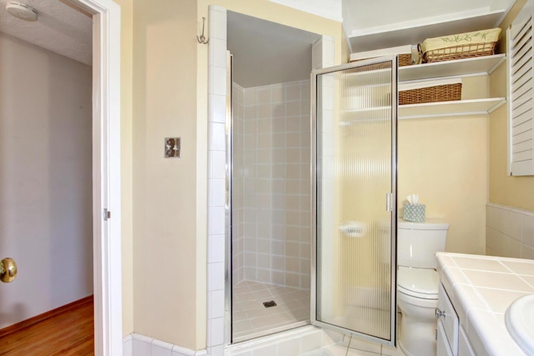 Photo 42 of 87 - 4501 Moddison Ave, Sacramento, CA 95819