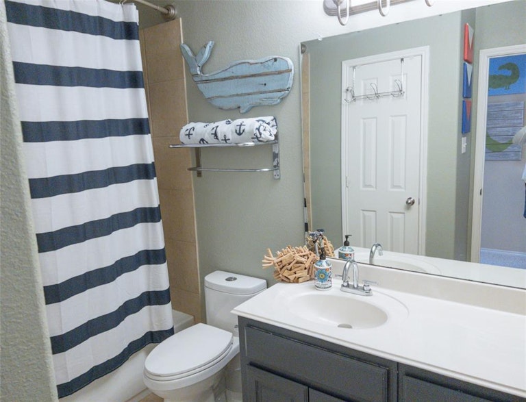 Photo 18 of 19 - 4836 Friedman Ln, Fort Worth, TX 76244