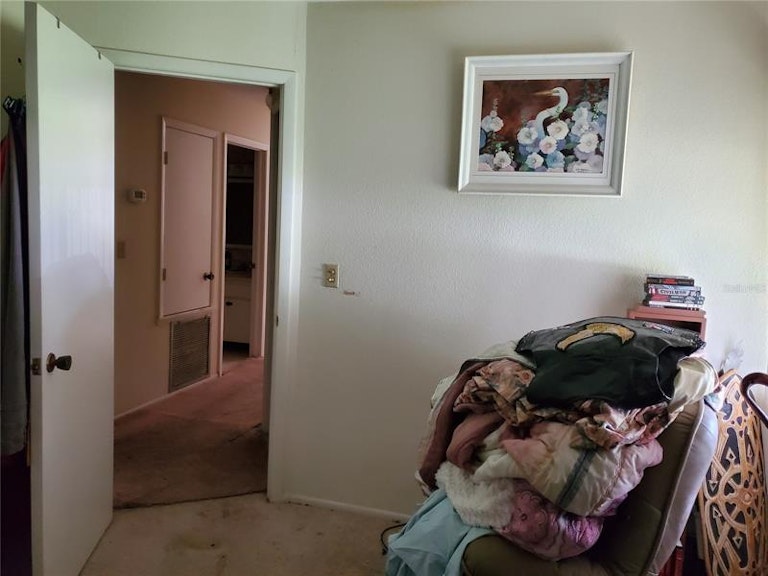 Photo 4 of 18 - 5414 Kenwood Dr, North Port, FL 34287