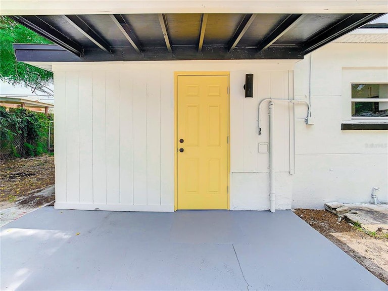 Photo 24 of 26 - 420 40th St S, Saint Petersburg, FL 33711
