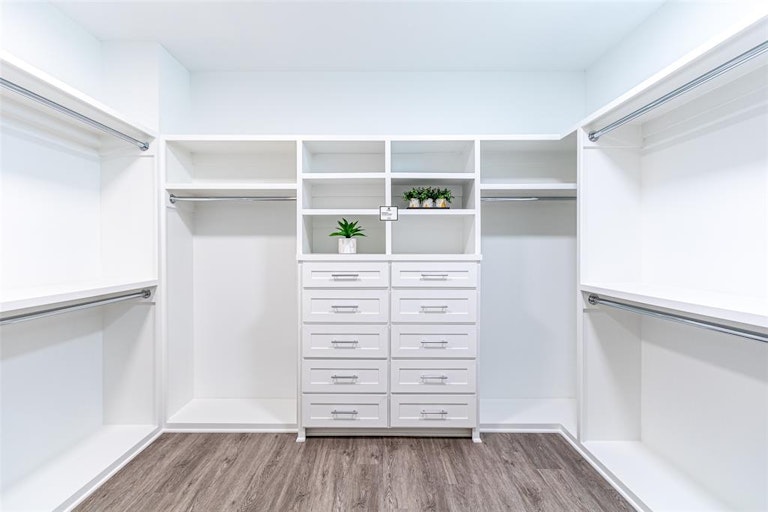 Photo 28 of 33 - 3410 Hardy St, Houston, TX 77009
