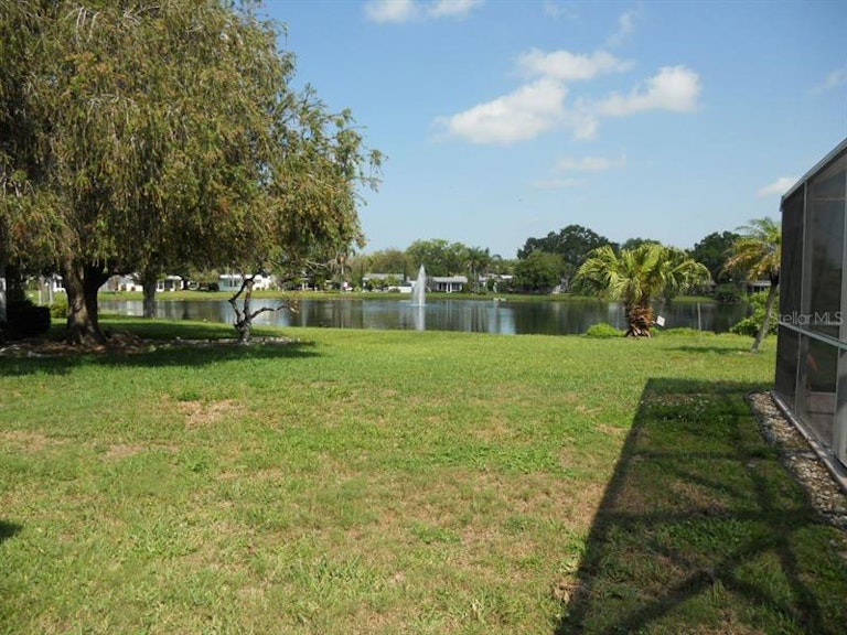 Photo 20 of 22 - 2312 Terry Ln, Sarasota, FL 34231
