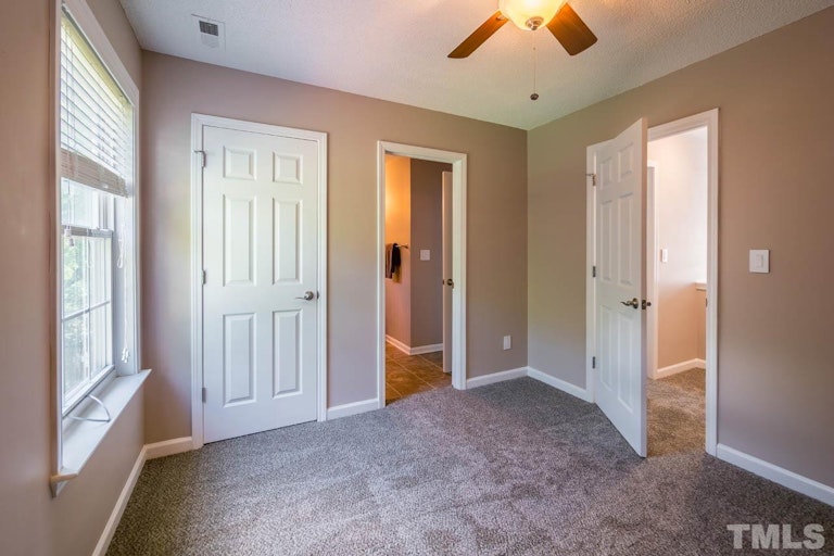 Photo 22 of 46 - 5 Ingram Ct, Durham, NC 27713