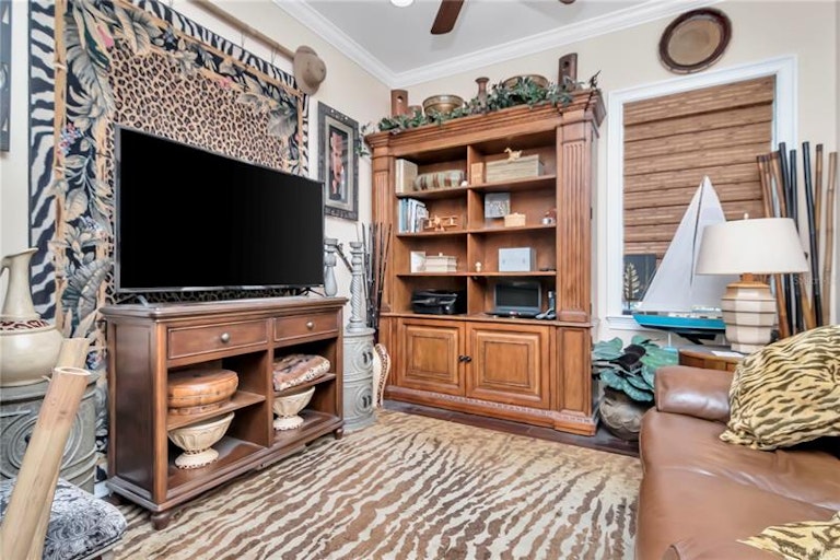 Photo 10 of 42 - 22338 Bartholdi Cir, Land O Lakes, FL 34639