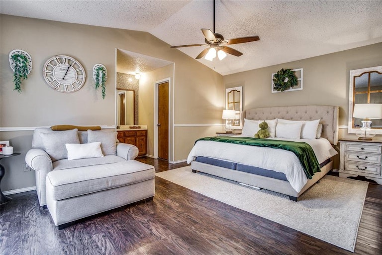 Photo 22 of 36 - 3008 Kensington Dr, Mesquite, TX 75150