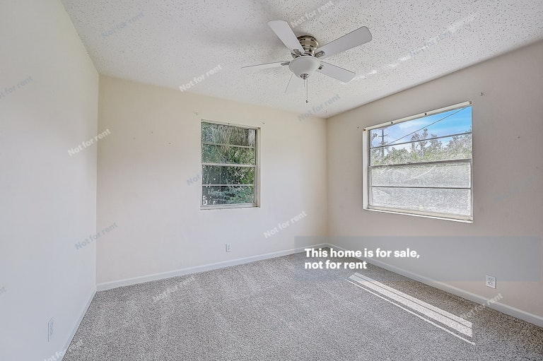 Photo 31 of 34 - 6844 Renee Ter, Jacksonville, FL 32216
