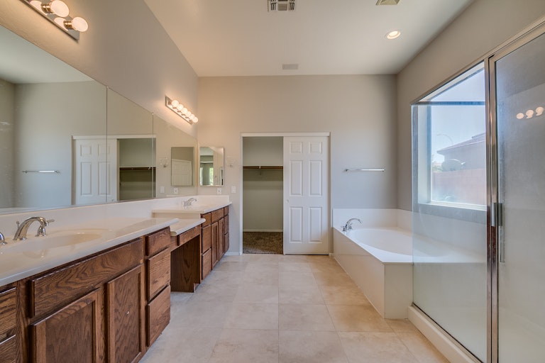 Photo 13 of 25 - 4820 S Robins Way, Chandler, AZ 85249