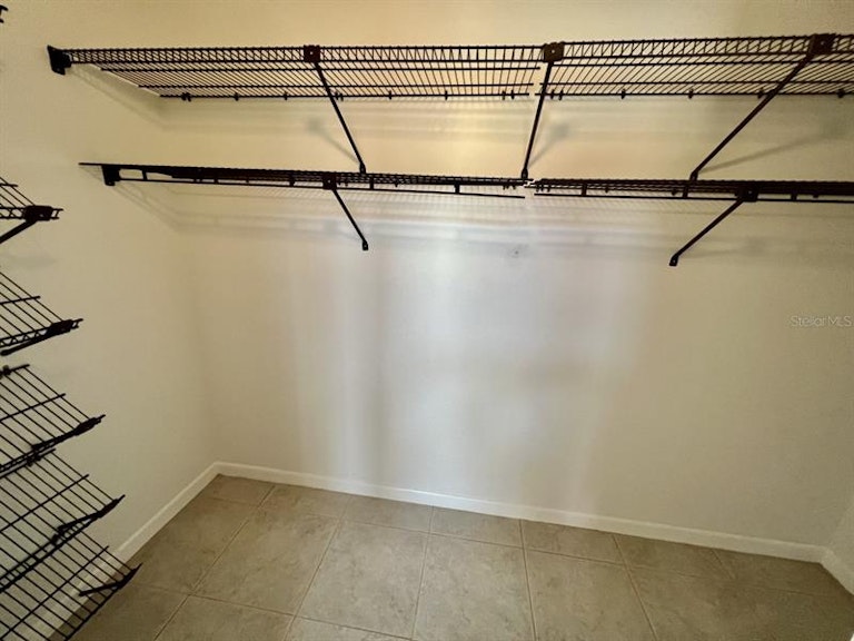 Photo 9 of 16 - 710 Dorado Ct, Brandon, FL 33511