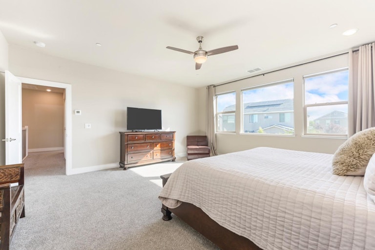 Photo 45 of 69 - 211 Moisant Ct, Lincoln, CA 95648