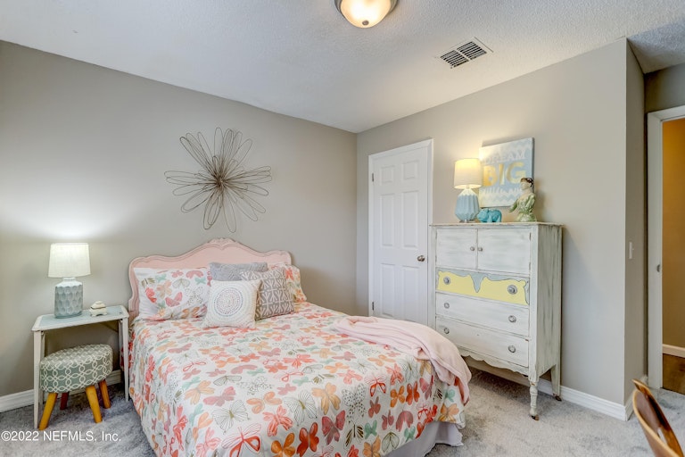 Photo 19 of 32 - 2225 Peach Dr, Jacksonville, FL 32246