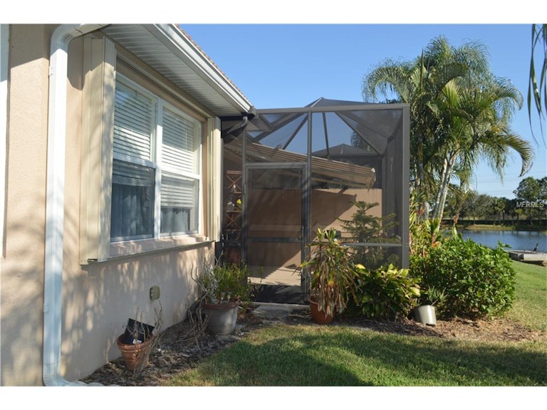 Photo 25 of 25 - 8302 Summer Greens Ter, Bradenton, FL 34212