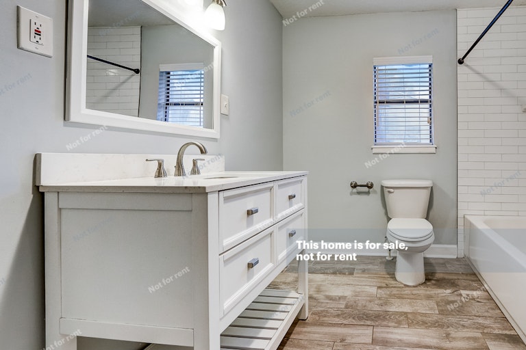 Photo 8 of 27 - 1160 Scotten Rd, Jacksonville, FL 32205