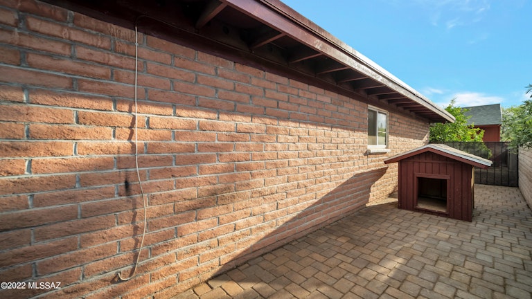 Photo 36 of 36 - 3918 S Cook St, Tucson, AZ 85746