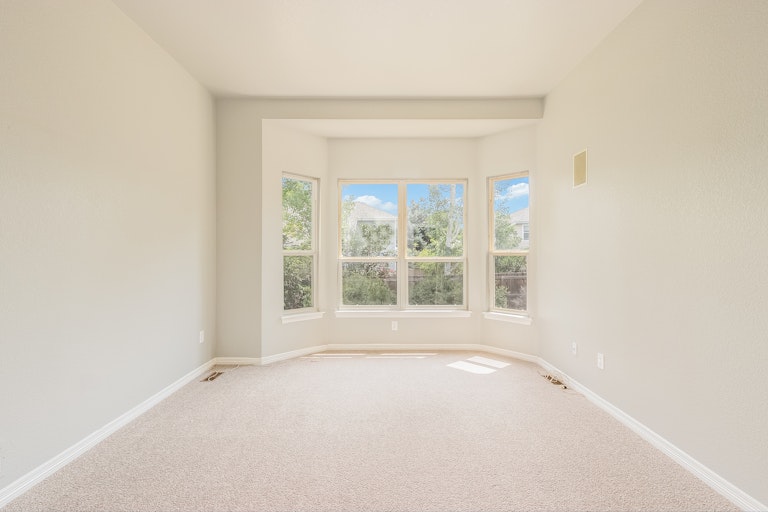 Photo 12 of 32 - 424 Whitetail Cir, Lafayette, CO 80026
