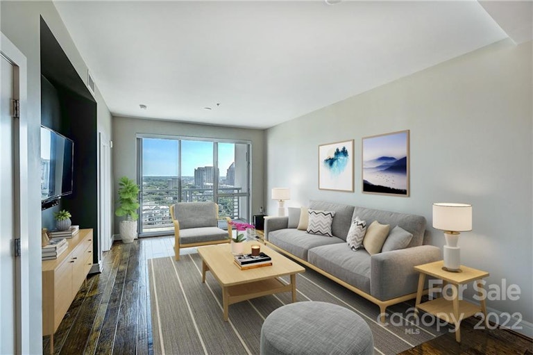 Photo 4 of 48 - 333 W Trade St #1501, Charlotte, NC 28202