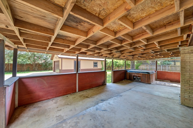 Photo 28 of 29 - 7344 Laurie Dr, Fort Worth, TX 76112