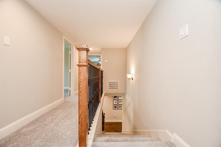 Photo 41 of 49 - 5402 Rutherglenn Dr, Houston, TX 77096