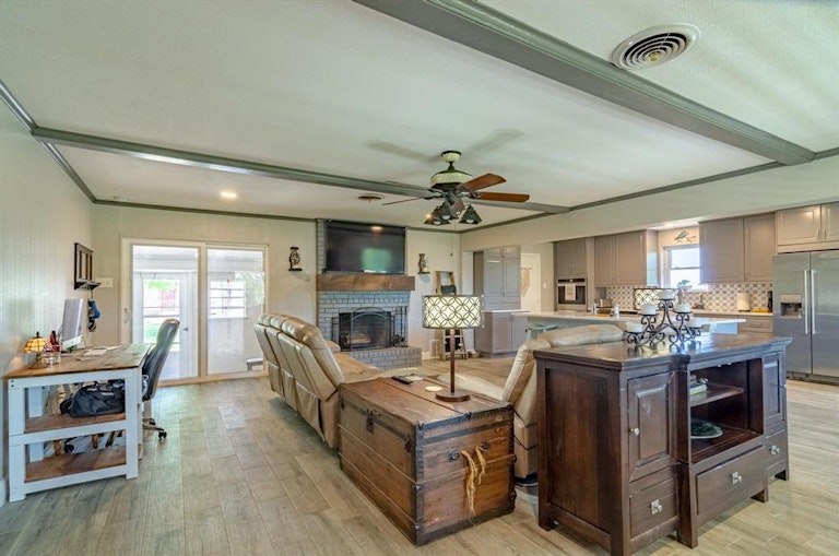 Photo 8 of 37 - 17312 Fm 2755, Lavon, TX 75166