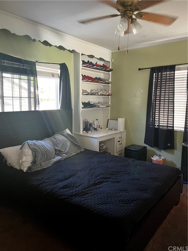 Photo 10 of 25 - 9630 Annetta Ave, South Gate, CA 90280