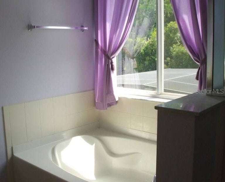 Photo 9 of 10 - 4576 Ross Lanier Ln, Kissimmee, FL 34758