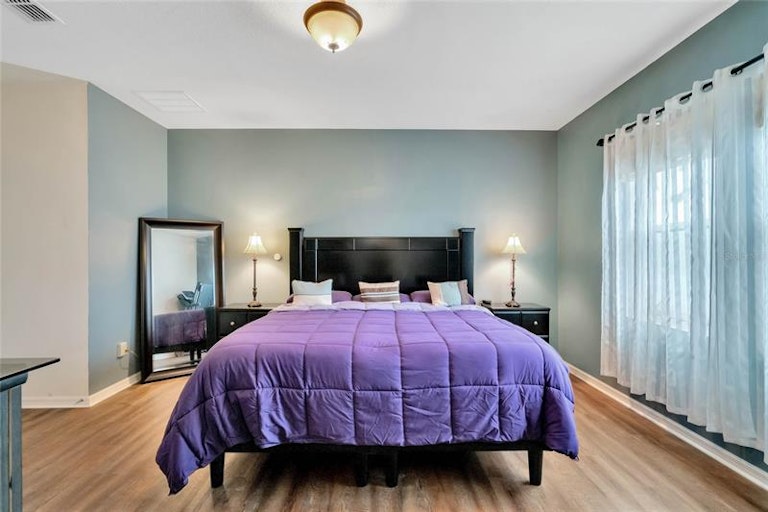 Photo 15 of 28 - 9309 Shepton St, Orlando, FL 32825