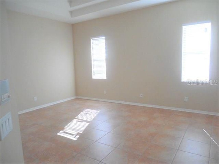 Photo 9 of 25 - 8748 Handel Loop, Land O Lakes, FL 34637