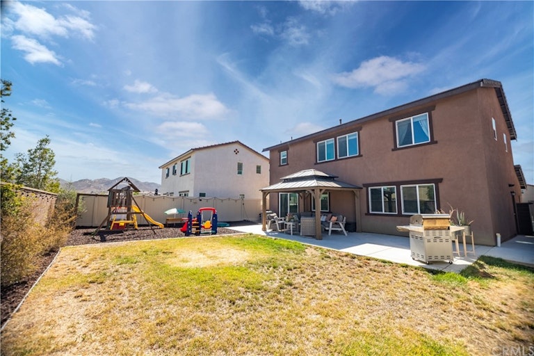 Photo 30 of 42 - 29214 Chinkapin, Lake Elsinore, CA 92530