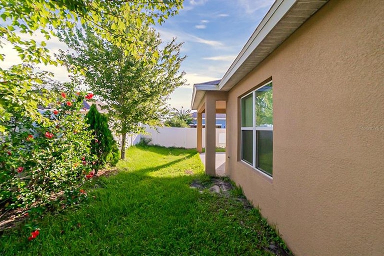 Photo 23 of 24 - 32601 Harmony Oaks Dr, Wesley Chapel, FL 33545
