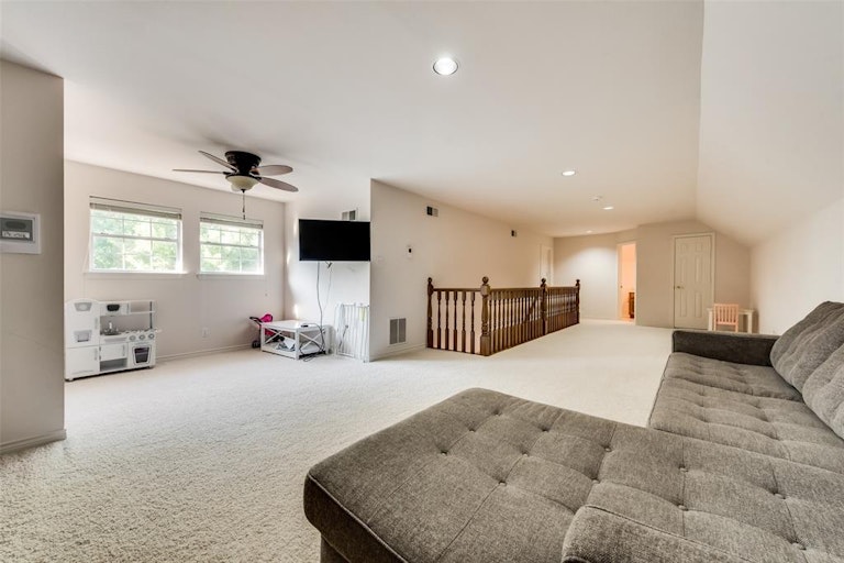 Photo 28 of 37 - 1605 Mariah Bay Cir, Rockwall, TX 75032