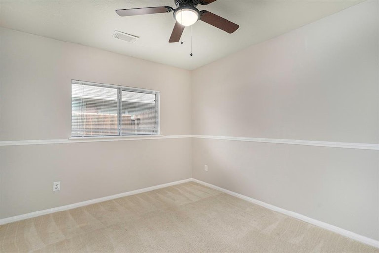 Photo 8 of 25 - 3284 Gladewater Ln, League City, TX 77573