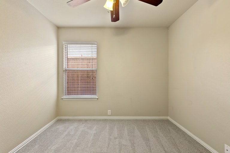Photo 20 of 27 - 1804 Canvasback, Aubrey, TX 76227