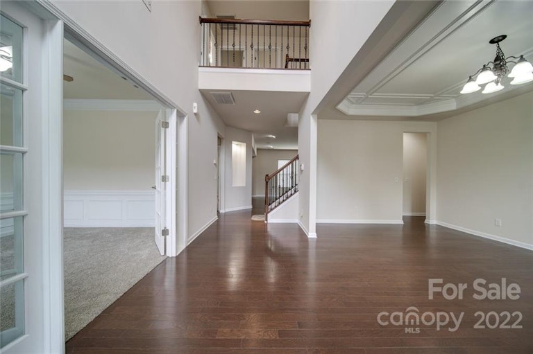 Photo 4 of 32 - 6727 Coral Rose Rd, Charlotte, NC 28277