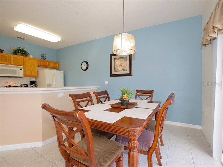 Photo 9 of 25 - 3041 Yellow Lantana Ln, Kissimmee, FL 34747
