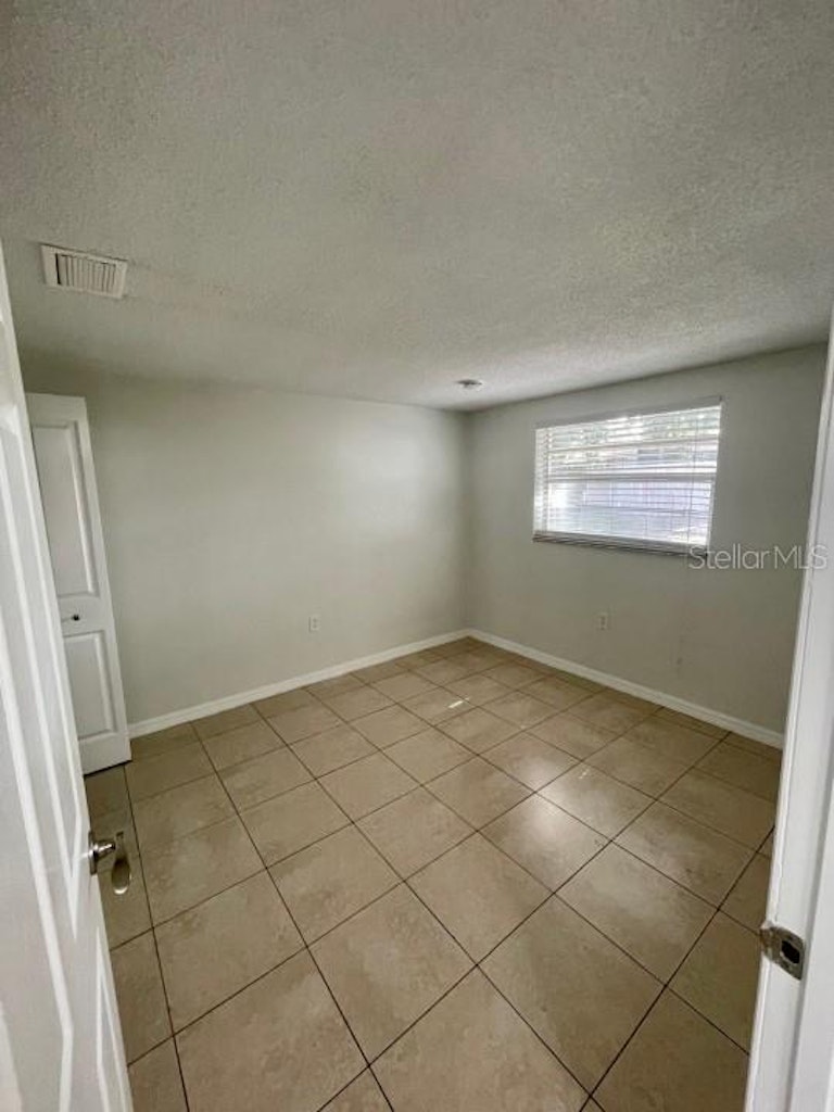 Photo 16 of 24 - 9020 Rainbow Ln, Port Richey, FL 34668