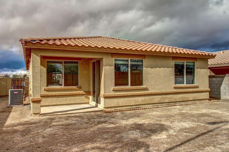 Photo 28 of 28 - 8121 S 23rd Dr, Phoenix, AZ 85041