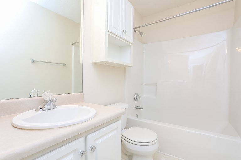 Photo 17 of 25 - 2211 Turtle Point Dr, Raleigh, NC 27604