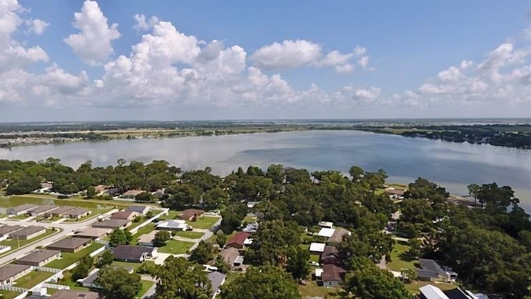Photo 58 of 60 - 4081 Lake Marianna Dr, Winter Haven, FL 33881