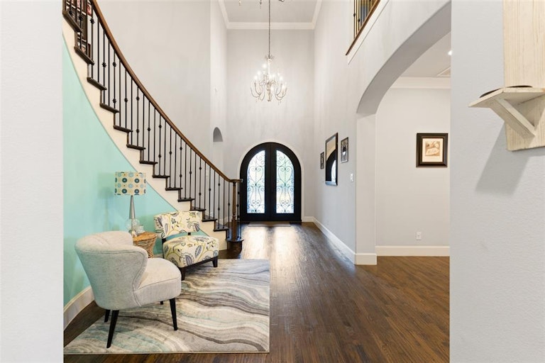 Photo 5 of 40 - 1041 Wagner Way, Lantana, TX 76226