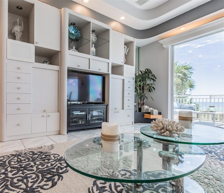 Photo 10 of 51 - 9924 Gulf Blvd, Treasure Island, FL 33706
