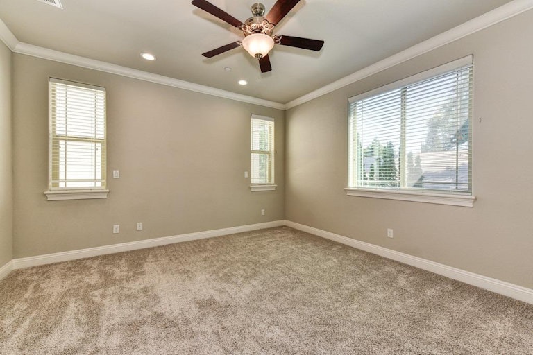 Photo 20 of 34 - 668 Addison Ln, Folsom, CA 95630