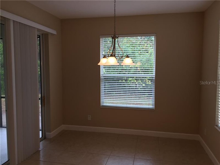 Photo 8 of 24 - 6823 44th Ter E, Bradenton, FL 34203