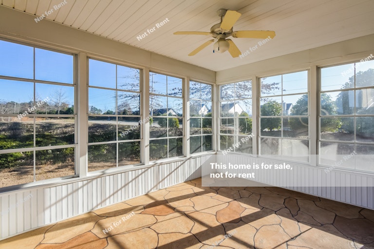 Photo 5 of 25 - 634 Lawson Cypress Ln, Fuquay Varina, NC 27526