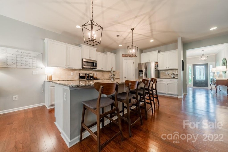 Photo 6 of 38 - 5726 Kildare Ct, Belmont, NC 28012