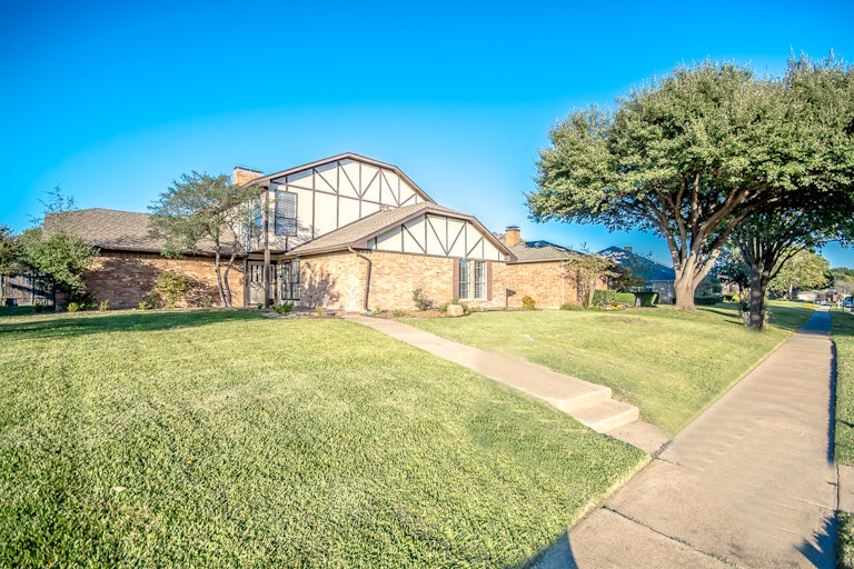Photo 29 of 30 - 3533 Arbuckle Dr, Plano, TX 75075
