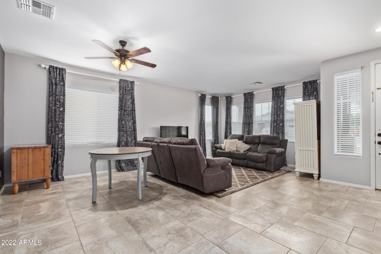 Photo 7 of 53 - 18403 W Port Au Prince Ln, Surprise, AZ 85388