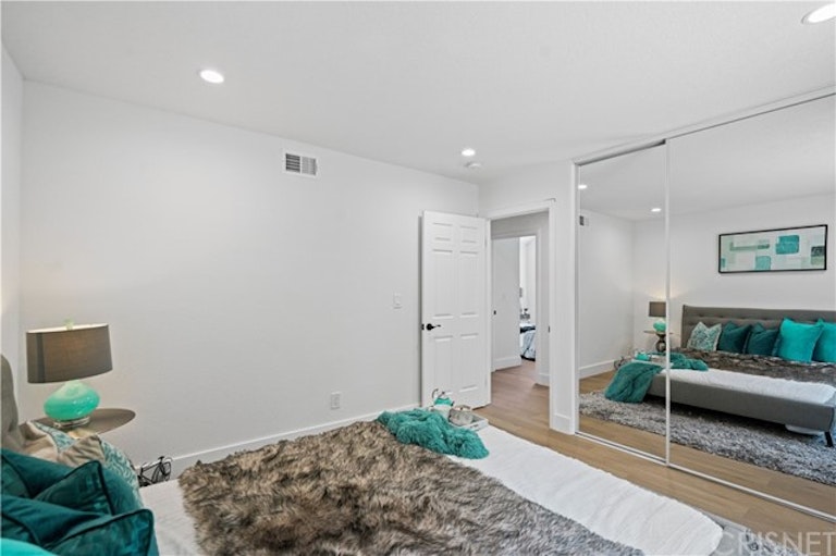 Photo 36 of 43 - 11905 Andasol Ave, Granada Hills, CA 91344
